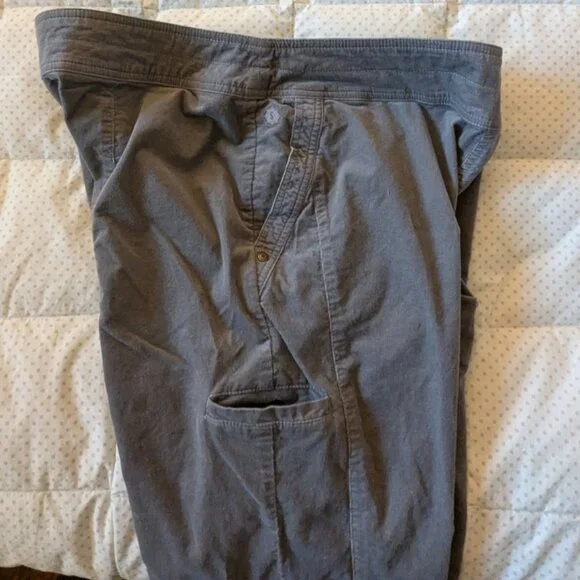 Stretch Cargo Corduroy pants - Picture 3 of 9